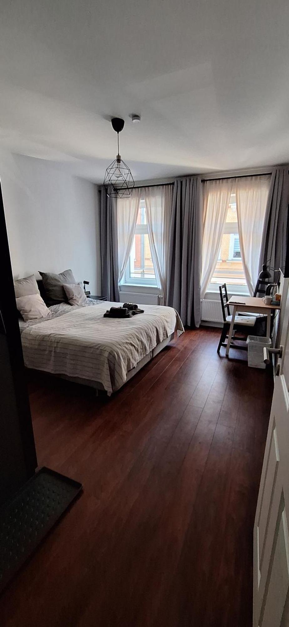 Modernes Einraumzimmer Mit Eigenem Bad, Balkonnutzung, Zentrumsnah - In 10 Minuten Mit Dem Rad Oder Dem Oepnv Zur Arena Und In Leipzigs Innenstadt Pokoj fotografie